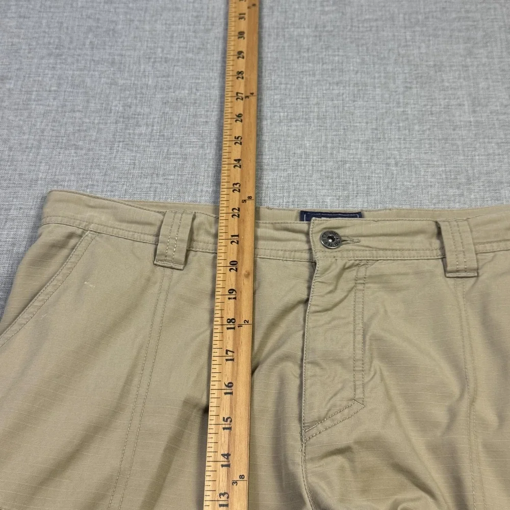 The North Face Ripstop Cargo Easy Shorts Mens 34 Beige Cotton Polyester